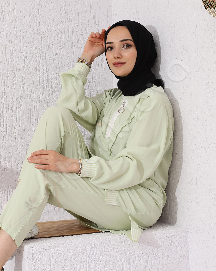 Fermuar Detaylı Takım