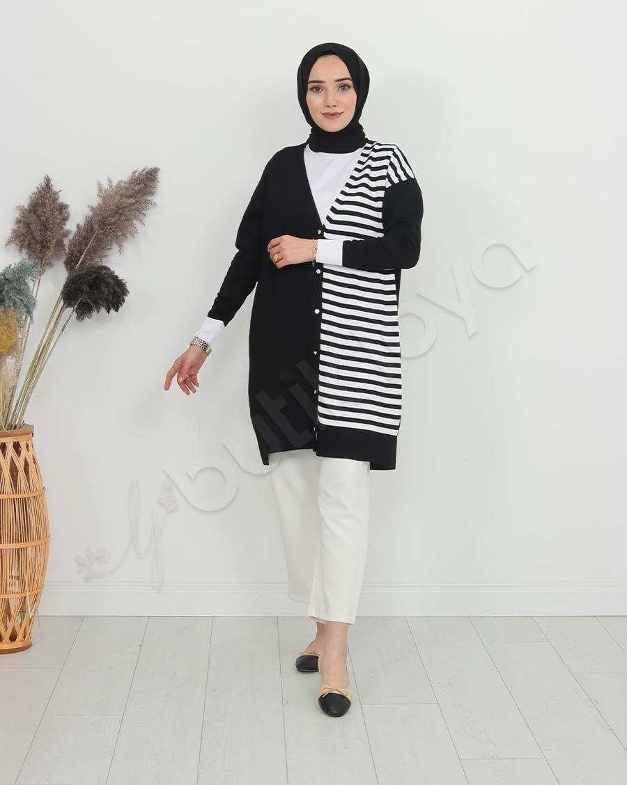 Önden Çizgili Hırka