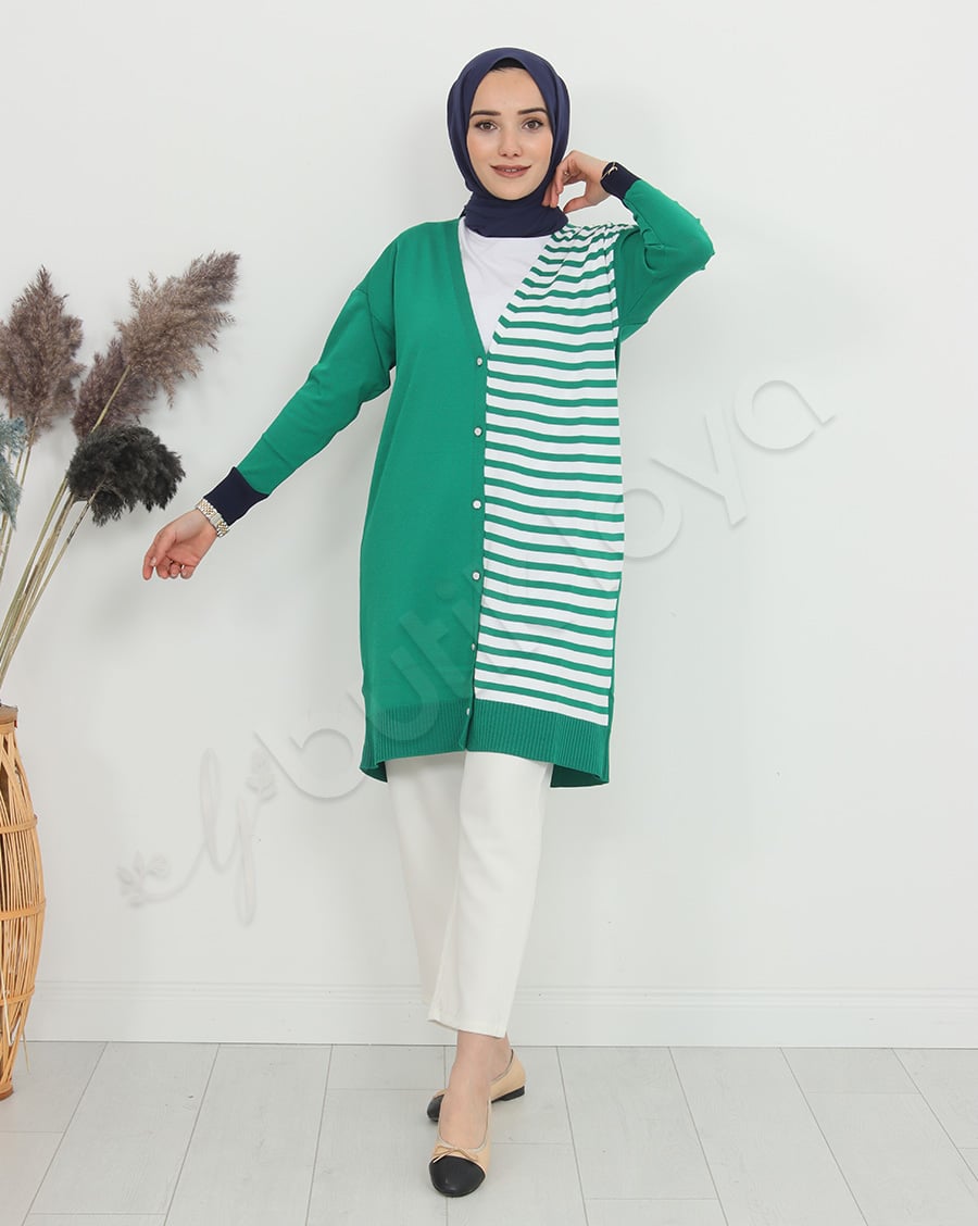 Önden Çizgili Hırka