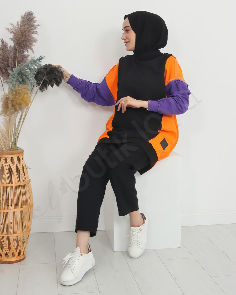 Üç Renk Kapüşonsuz Sweat